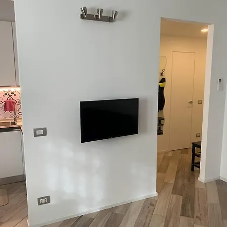 Andrea Apartment *